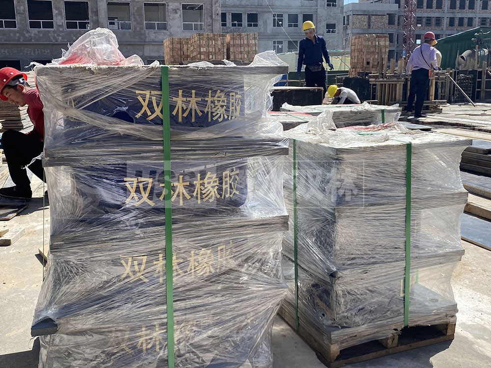 LRB900铅芯支座生产厂家 LRB600铅芯支座厂家 建筑天然橡胶隔震支座LNR